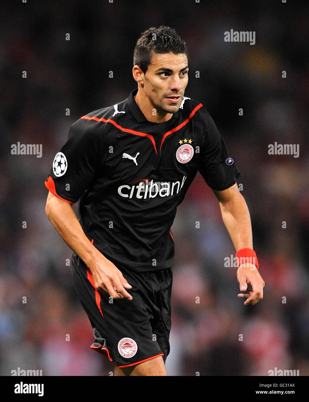 Fußball - UEFA Champions League - Gruppe H - Arsenal / Olympiakos - Emirates Stadium. Gonzalez Oscar, Olympiakos Stockfoto