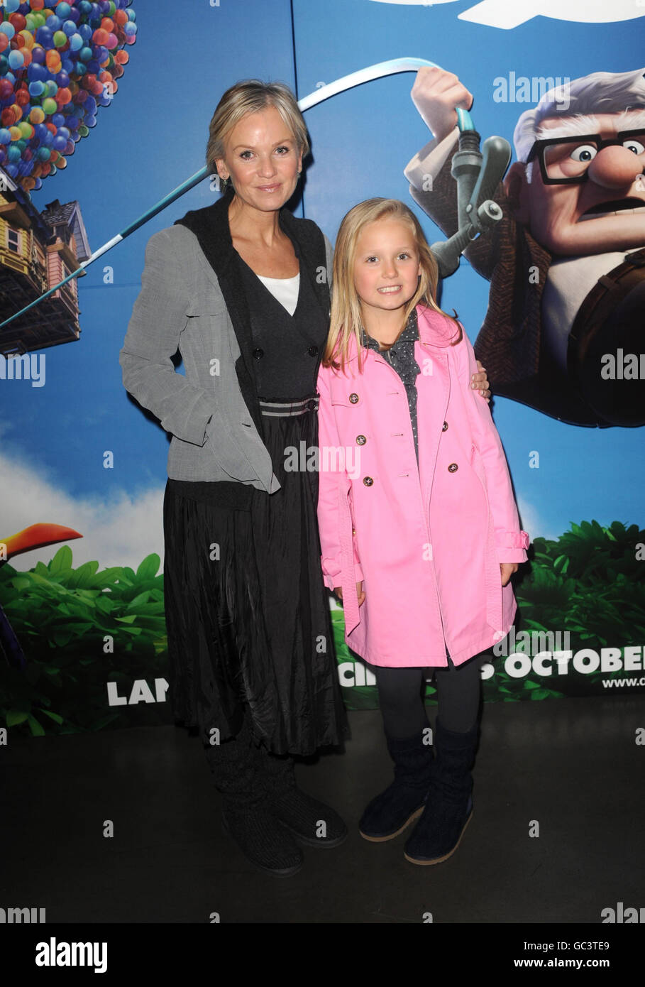 Lisa Maxwell und Tochter Beau kommen zur UKPremiere von Disney Pixar's