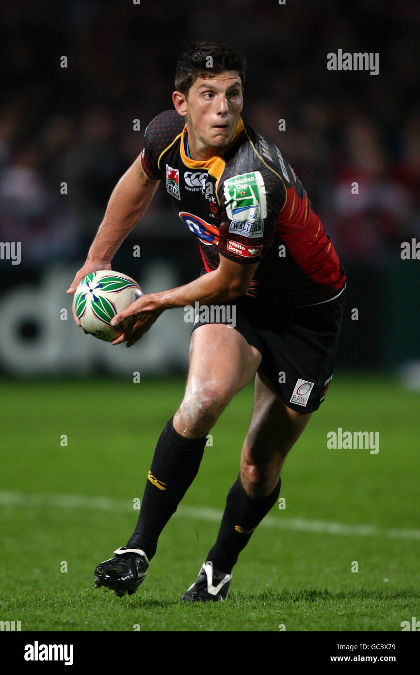 Rugby Union - Heineken Cup - Pool 2 - Gloucester gegen Newport Gwent Dragons - Kingsholm Stadium. James Arlidge, Newport Gwent Dragons Stockfoto