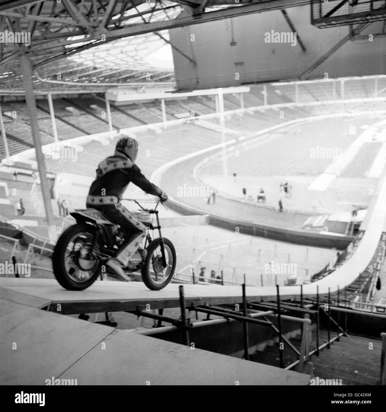 Motorrad Stunt Riding - Evel Knievel - Wembley-Stadion Stockfoto