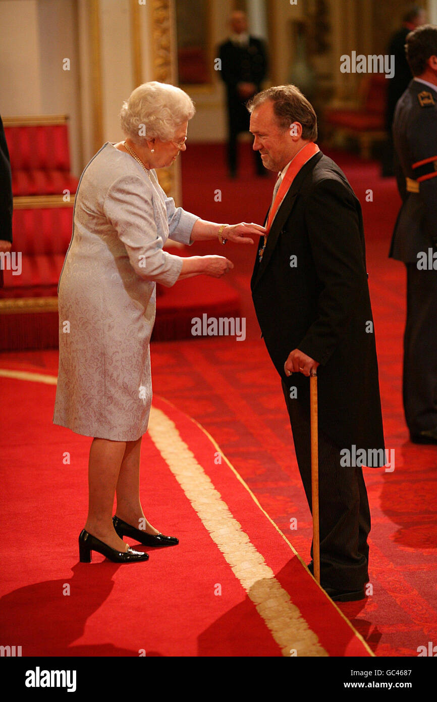 Investitur-Feier im Buckingham Palace Stockfoto