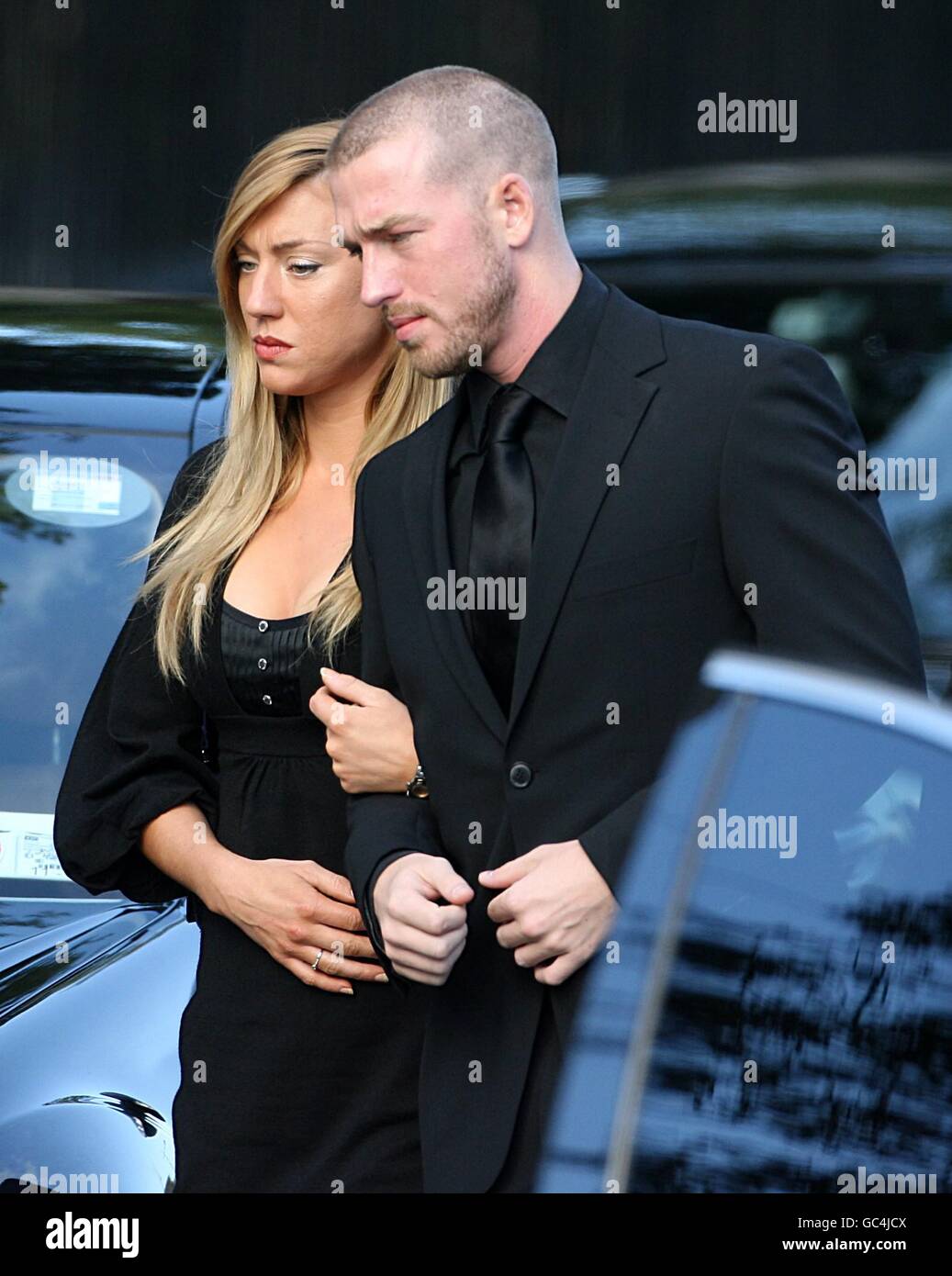 Andrew Cowles Ankunft für die Beerdigung von Stephen Gately in St. Laurence O'Toole Kirche, Sevilla Place, Dublin Stockfoto