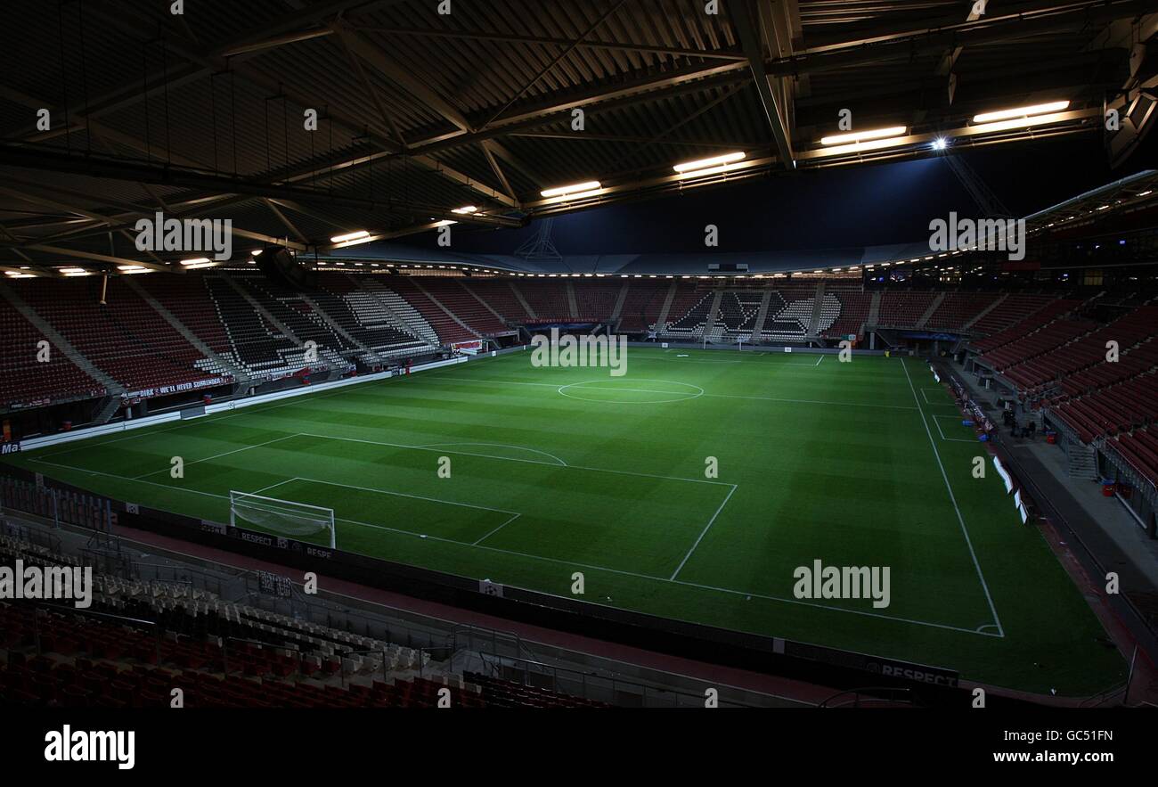 Fußball - UEFA Champions League - Gruppe H - AZ Alkmaar / Arsenal - DSB-Stadion. Gesamtansicht des DSB-Stadions Stockfoto