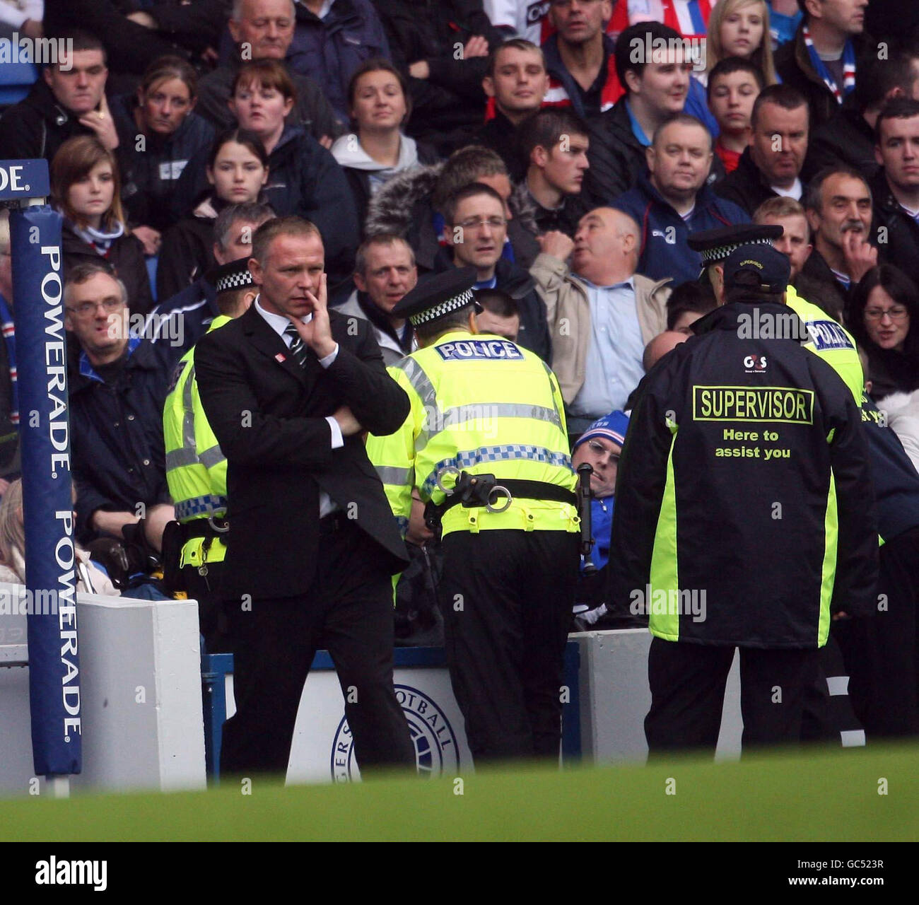 Fußball - Clydesdale Bank Scottish Premier League - Rangers V Hibernian - Ibrox Stockfoto