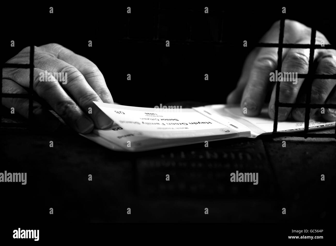 Fußball - Coca-Cola Football League Two - Notts County / Shrewsbury Town - Meadow Lane. Ein Drehkreuzbetreiber in der Meadow Lane Stockfoto