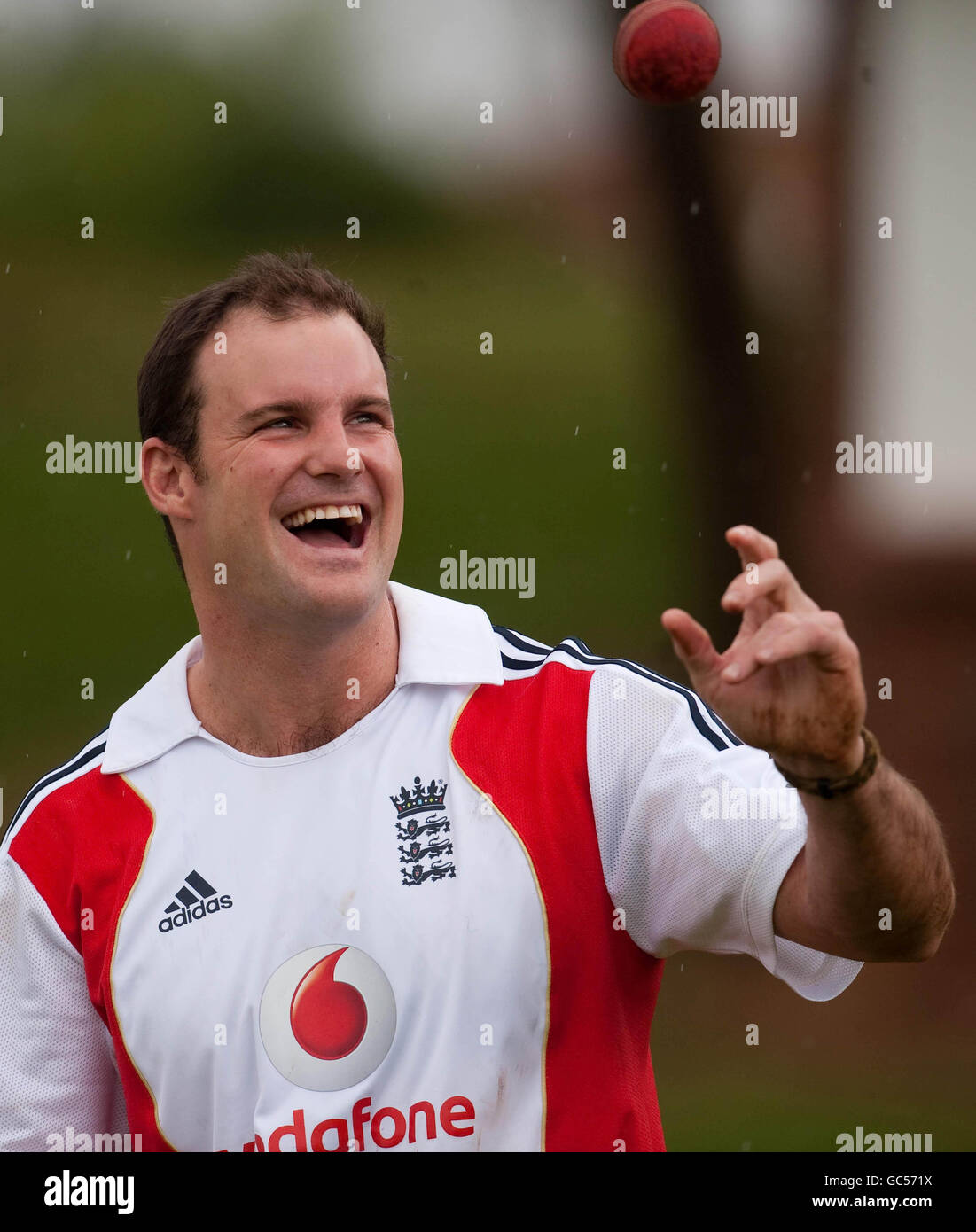 Cricket - England Nets Practice Session - University of Free State. England Kapitän Andrew Strauss während einer Nets-Übungseinheit an der University of Free State, Bloemfontein, Südafrika. Stockfoto