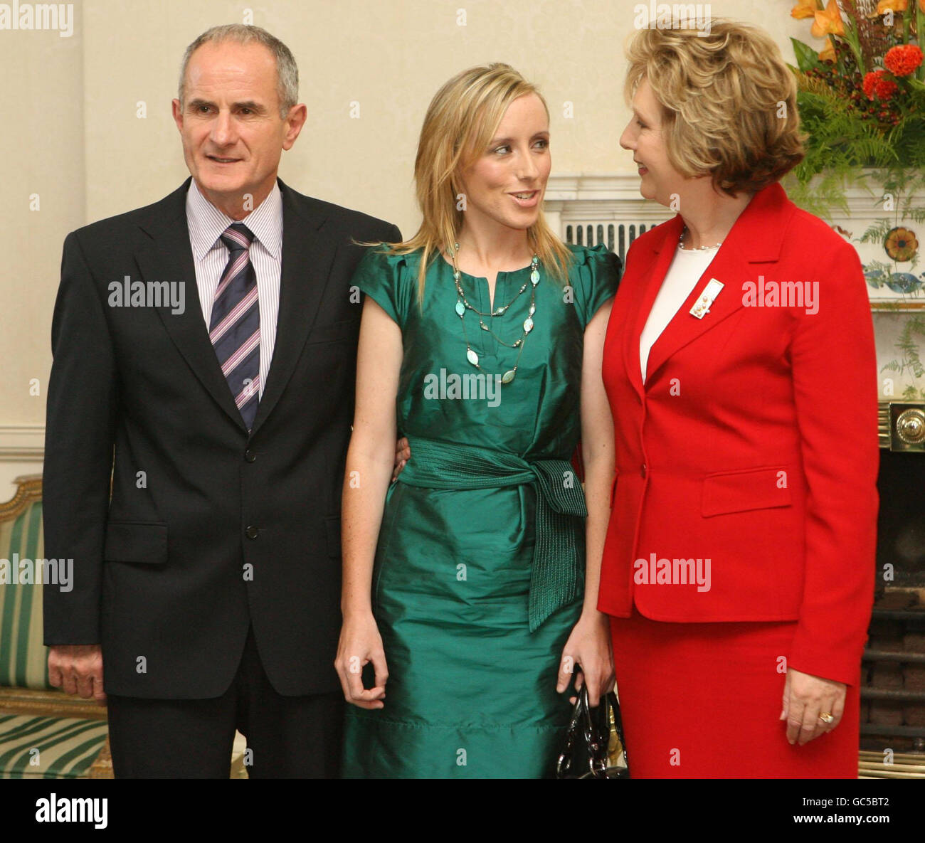 Irische Entwicklungshelferin befreit Stockfoto