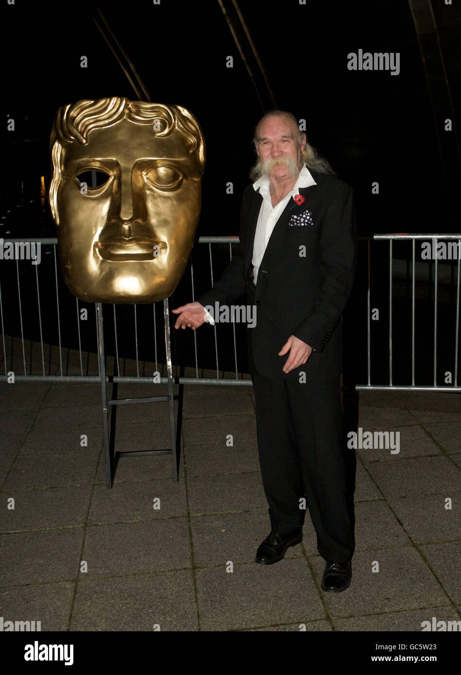 Peter MacDonald kommt bei den BAFTA Scotland Awards 2009 im Glasgow Science Center an. Stockfoto