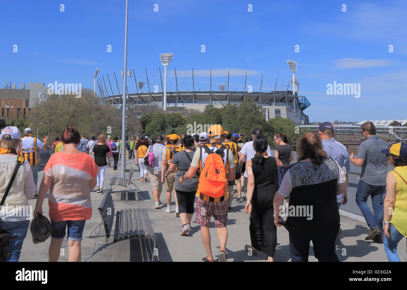 Die Leute besuchen MCG für AFL final Haarwild in Melbourne Australien. Stockfoto Die Leute besuchen MCG für AFL final Haarwild in Melbourne Australien. Stockfoto