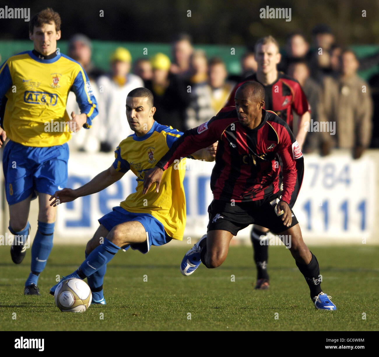 Fußball - Pokal - zweite Runde - Staines Stadt V Millwall - Wheatsheaf Park Stockfoto