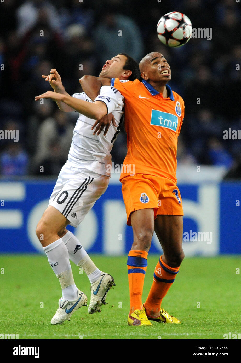 Fußball - UEFA Champions League - Gruppe D - FC Porto V Chelsea - Estadio Dragao Stockfoto