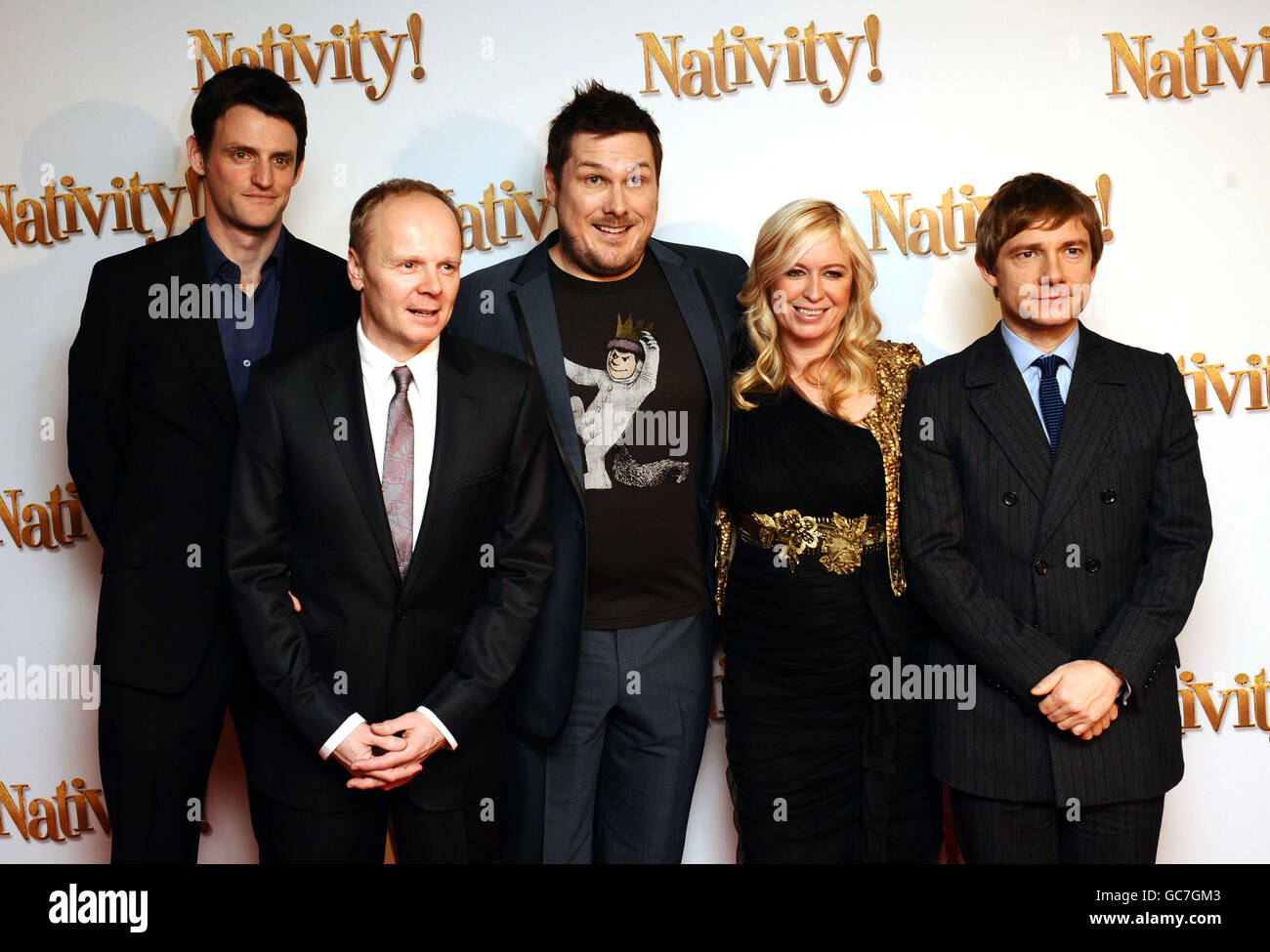 Die Darsteller von Nativity, darunter Jason Watkins, Martin Freeman, die Regisseurin Debbie Isitt und Marc Wootton, kommen zur Premiere des neuen Films Nativity im Barbican Centre in London. Stockfoto