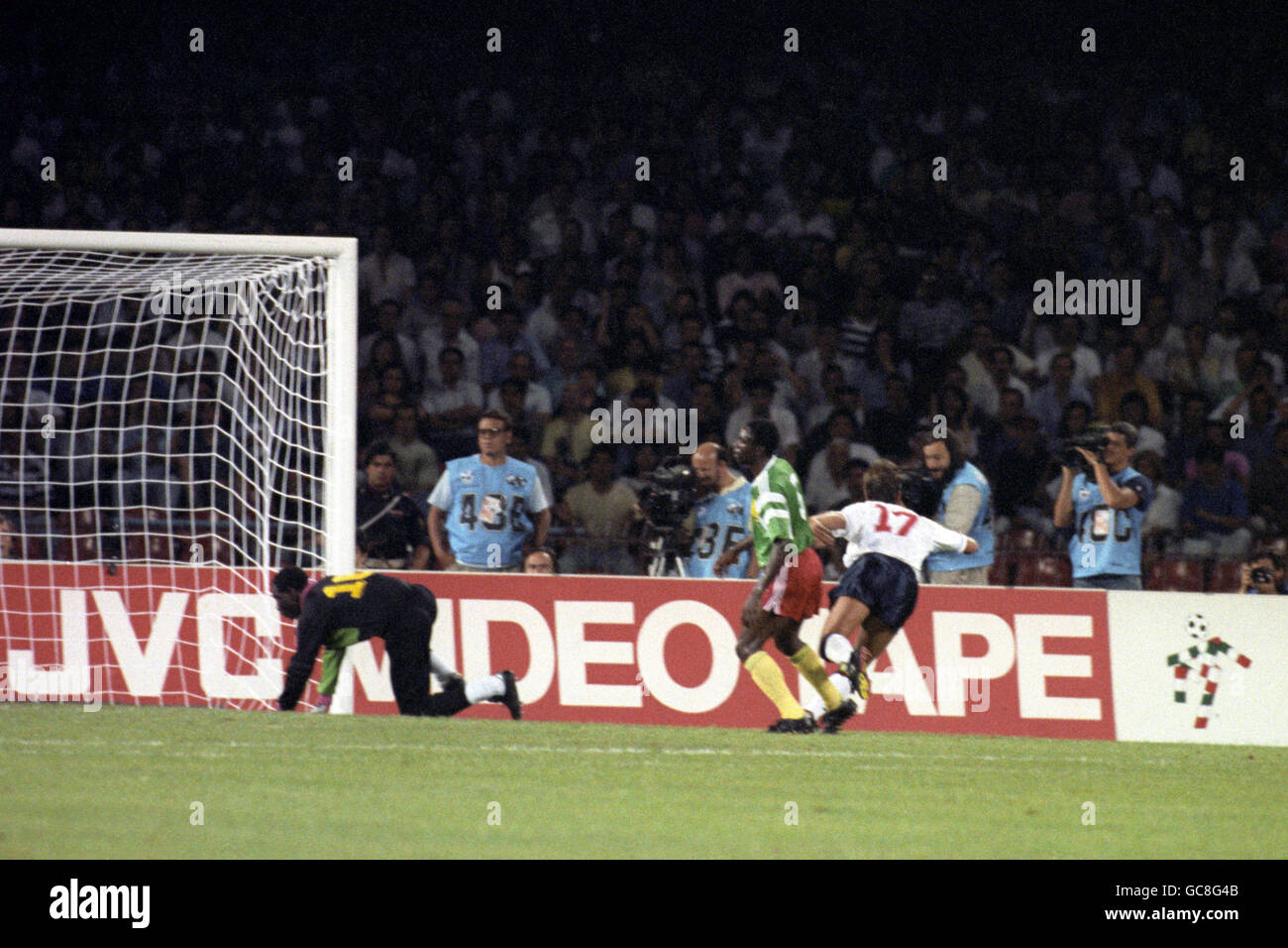 Fußball - Welt - Viertel Finale - Cup Italia 1990 England V Kamerun - Stadio San Paolo Stockfoto