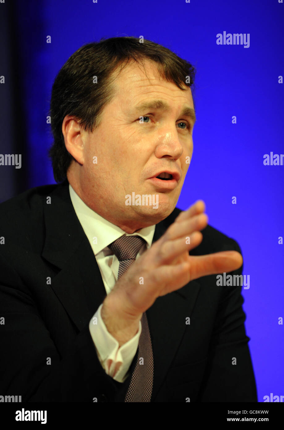 Andrew Bonfield, Chief Finance Officer von Cadbury, spricht auf einer ...