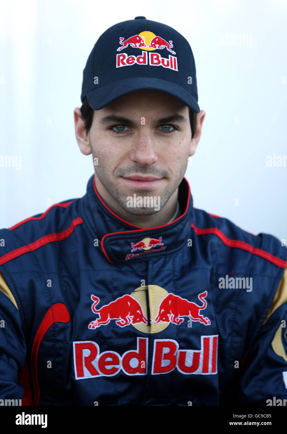 Toro Rosso Fahrer Jaime Alguersuari während einer Fotoanlauf auf dem Circuit de la Comunitat Valenciana Ricardo Tormo, Valencia, Spanien. Stockfoto