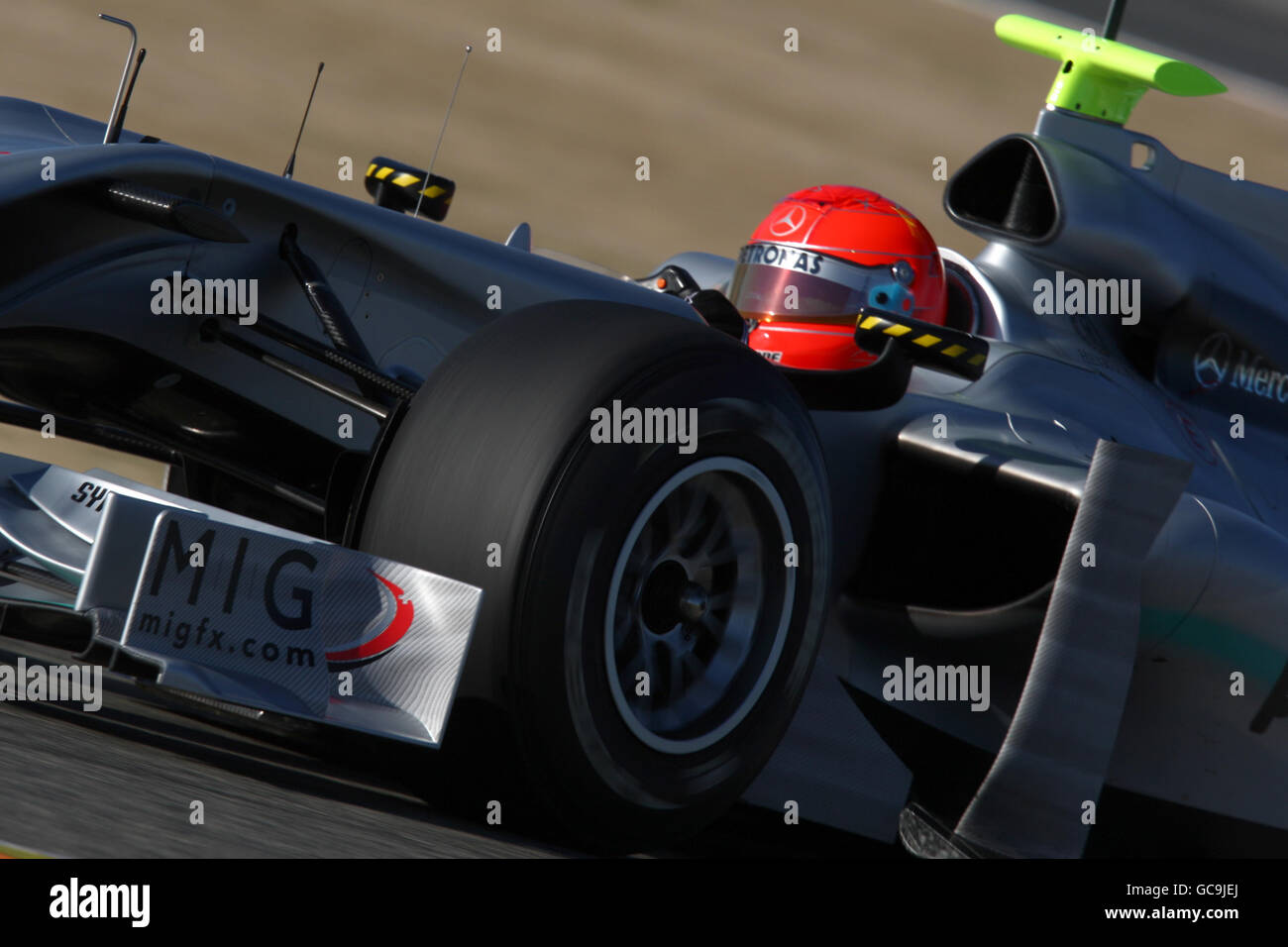 Mercedes' Michael Schumacher während der Formel-1-Testreihe auf dem Circuit de la Comunitat Valenciana Ricardo Tormo, Valencia, Spanien. Stockfoto