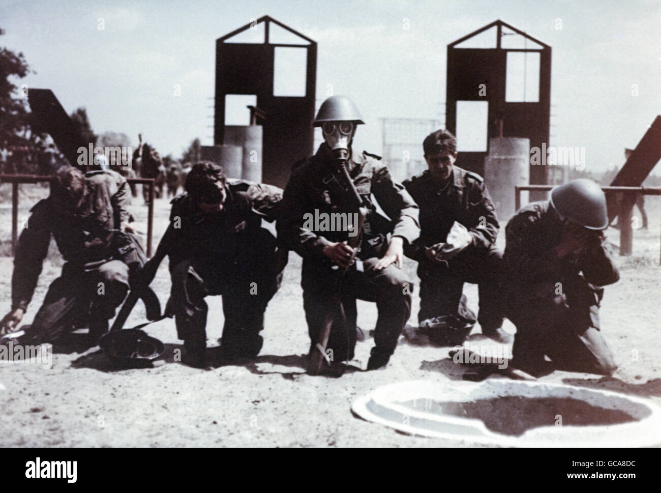 East german national peoples army -Fotos und -Bildmaterial in hoher ...