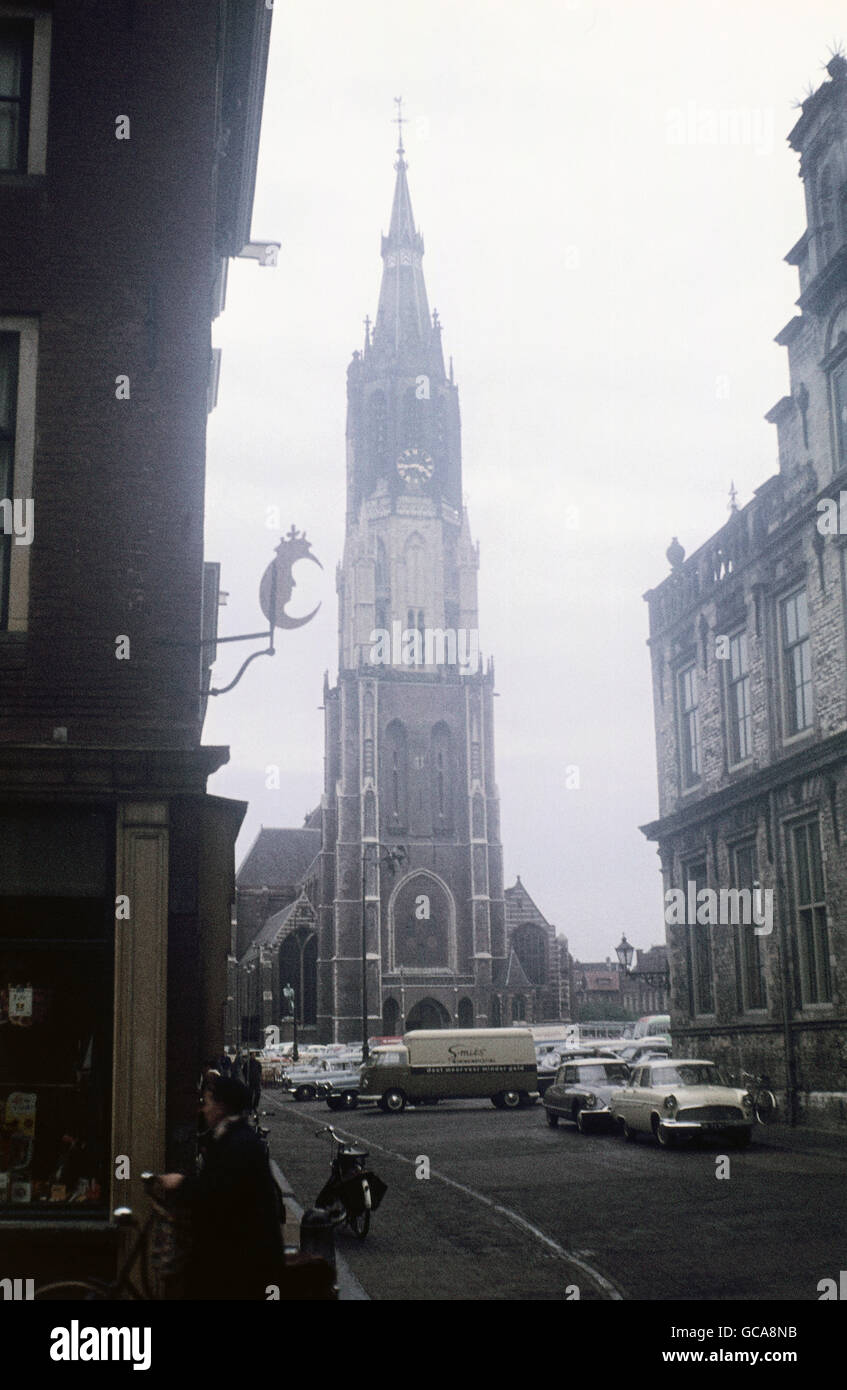 Geographie / Reisen, Holland / Niederlande, Delft, Kirchen, Nieuwe Kerk am Großen Markt, Außenansicht, um 1960, zusätzliche-Rechte-Clearences-not available Stockfoto