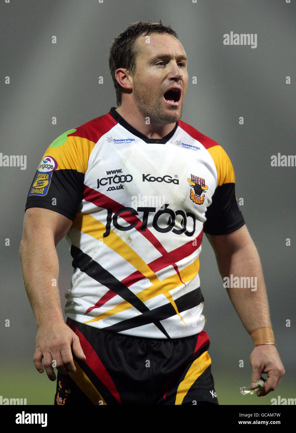 Rugby League - Engage Super League - Huddersfield Giants gegen Bradford Bulls - Galpharm Stadium. Matt Orford, Bradford Bulls Stockfoto
