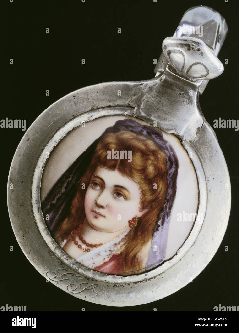Bildende Kunst, Malerei, malte Krug Bierdeckel, Porzellanmalerei, Portrait einer Dame, Deutschland, 2. Hälfte 19. Jahrhundert Stockfoto