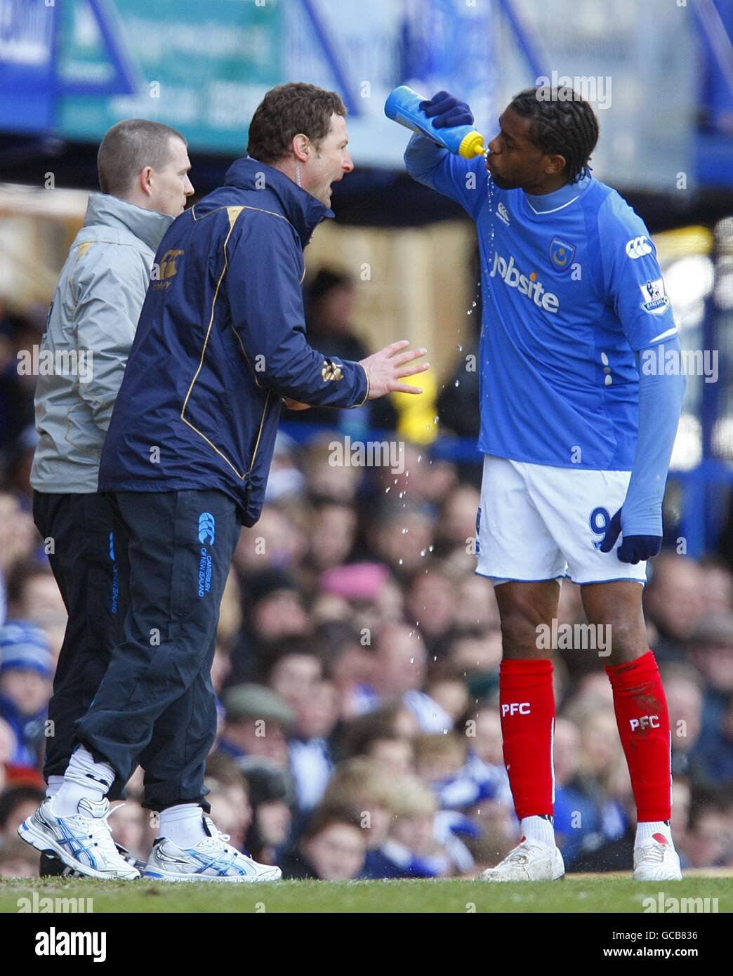 Fußball - Bundesliga - sechste Runde - Portsmouth V Birmingham City - Fratton Park Stockfoto Fußball - Bundesliga - sechste Runde - Portsmouth V Birmingham City - Fratton Park Stockfoto