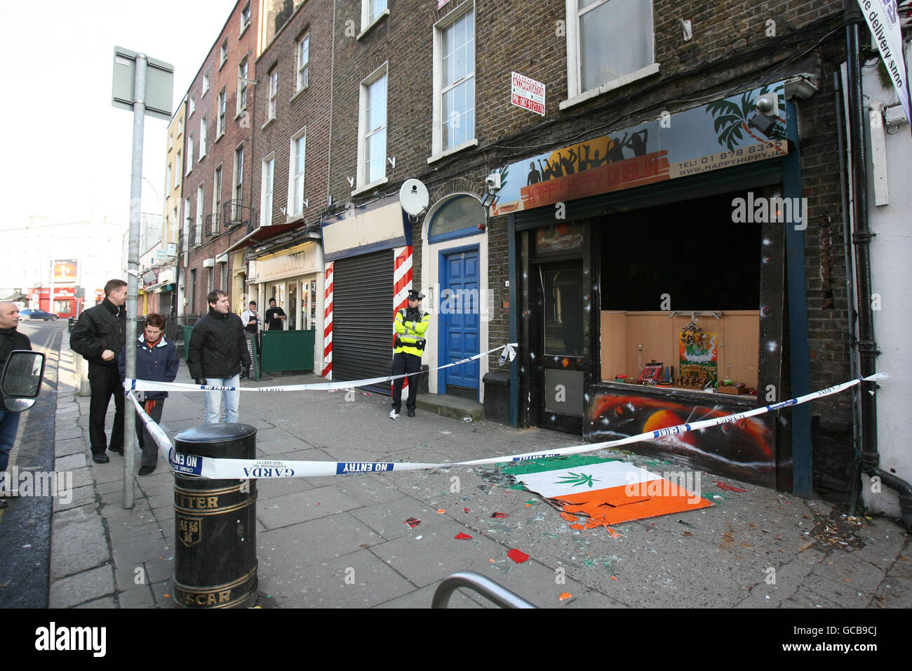 Das Feuer beschädigte Happy Hippy Laden in North Frederick Street, Dublin. Gardai untersuchen einen Brand im sogenannten "Headshop" im Stadtzentrum. Stockfoto