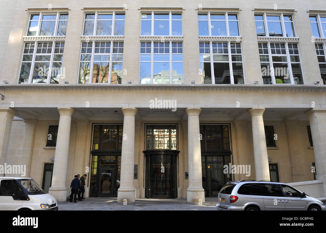 Allgemeine Ansicht des Büros von Prudential in der City of London, da das Unternehmen seine Absicht bestätigte, das Asiengeschäft von AIG für 35.5 Milliarden US-Dollar (23.5 Milliarden) zu kaufen. Stockfoto