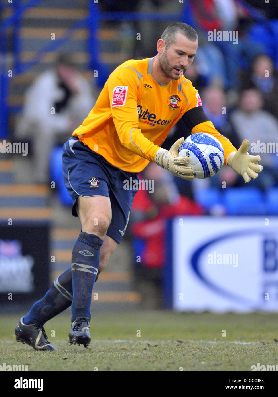 Fußball - Coca-Cola Football League One - Tranmere Rovers gegen Southampton - Prenton Park. Southampton Torwart Kelvin Davis Stockfoto