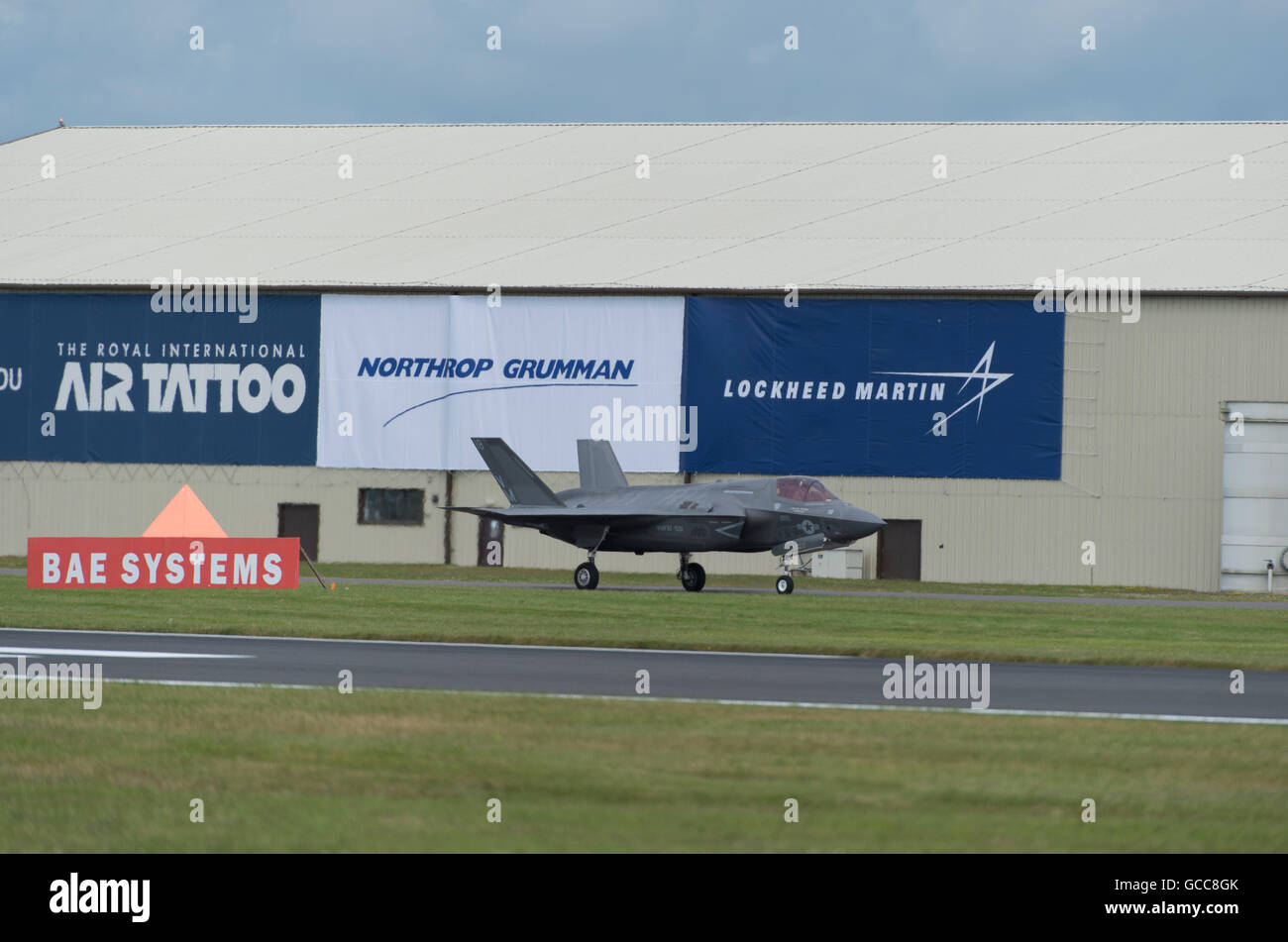 RAF Fairford, Gloucestershire. 8. Juli 2016. Tag1 des Royal International Air Tattoo (RIAT) mit internationalen militärischen Luftfahrzeugen auf dem Display aus der ganzen Welt. Bildnachweis: Aviationimages/Alamy Live-Nachrichten. Stockfoto