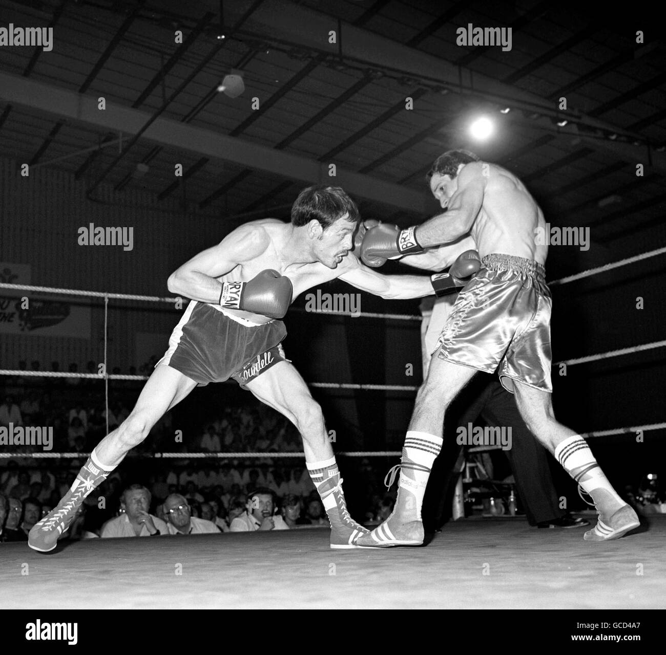 Boxen - EBU Super-Titel im Federgewicht - Pat Cowdell V Jean-Marc Renard - Aston Villa Leisure Centre, Birmingham Stockfoto