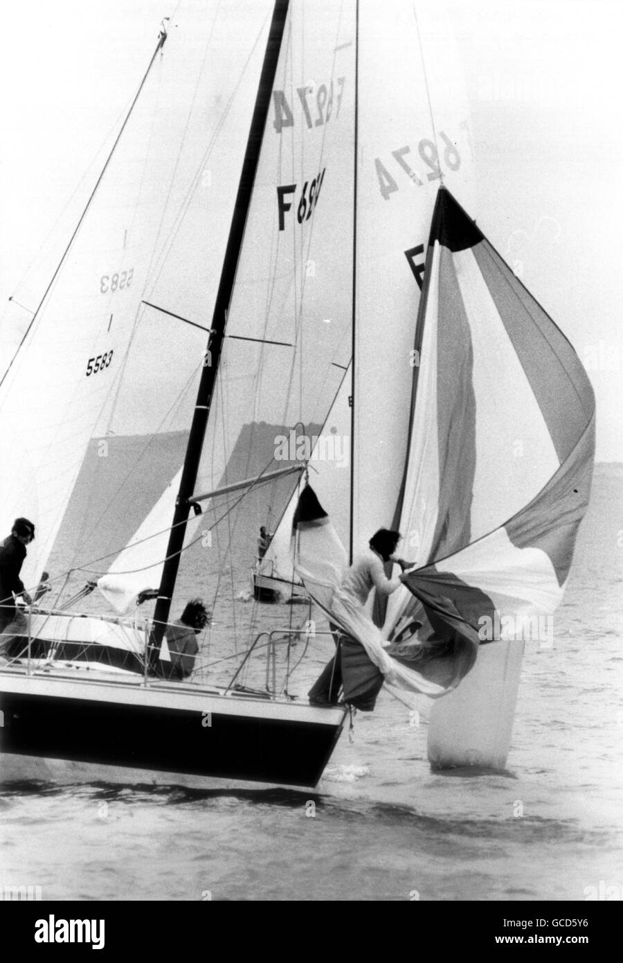 AJAX-NEWS-FOTOS. JULI 1974. TORBAY, ENGLAND. -1 TONNE CUP WELTMEISTERSCHAFT - AUSDRUCK (FR).  FOTO: JONATHAN EASTLAND/AJAX REF: 1TON 74 Stockfoto