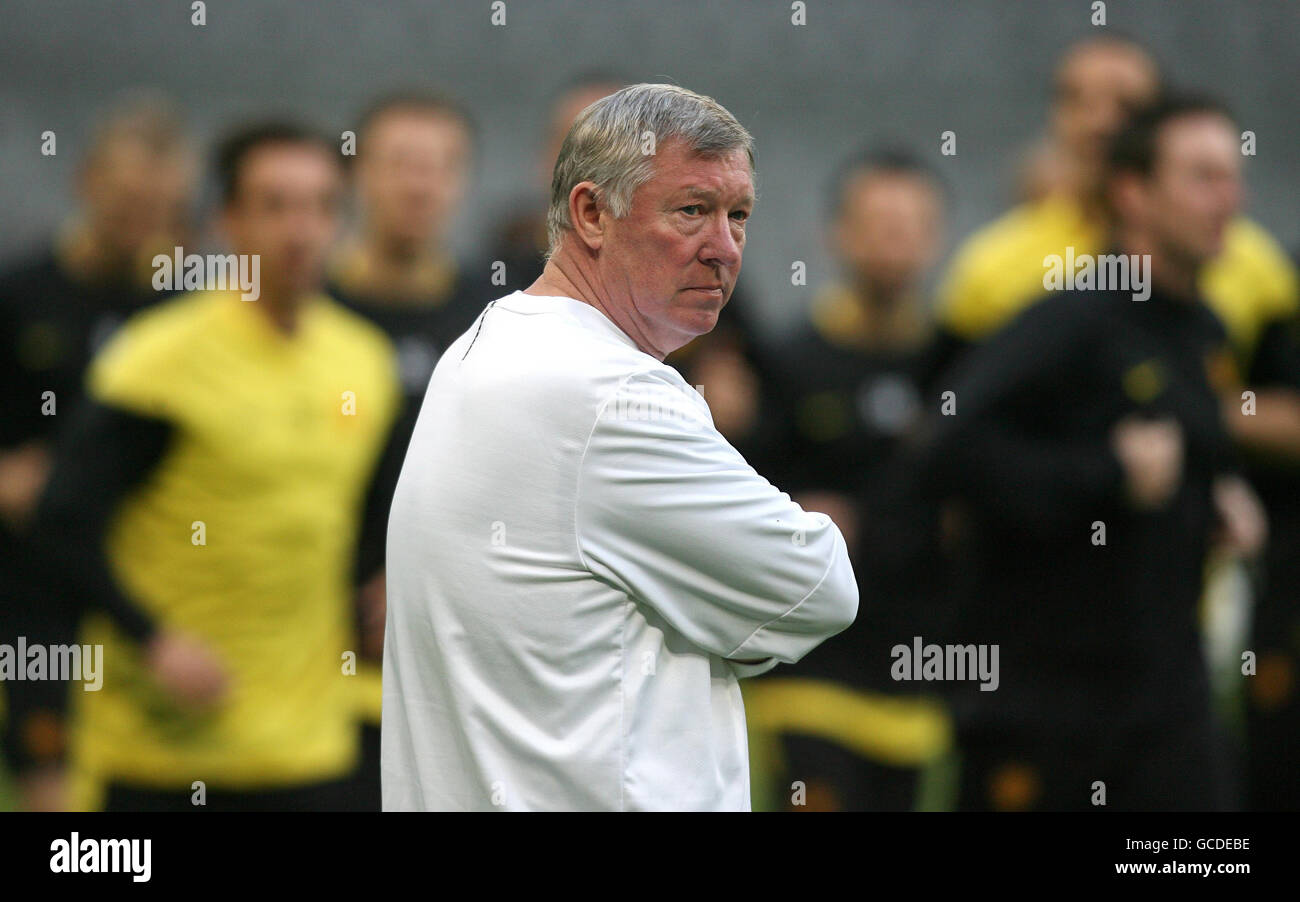 Fußball - UEFA Champions League - Viertel-Final - Hinspiel - FC Bayern München V Manchester United - Manchester United Training ein... Stockfoto