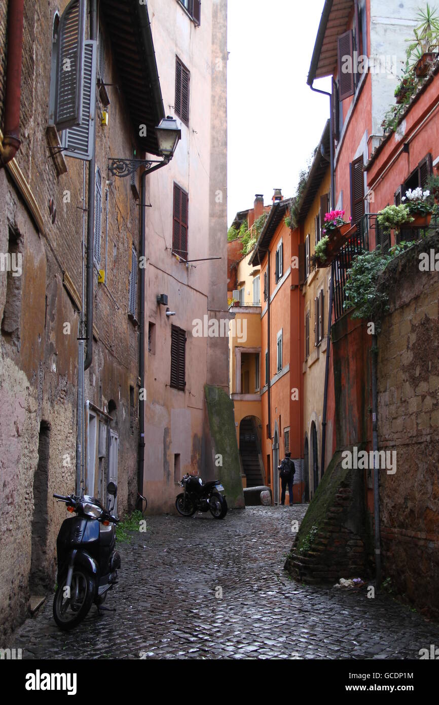 Alten und engen Straße in Rom. Italien Stockfoto