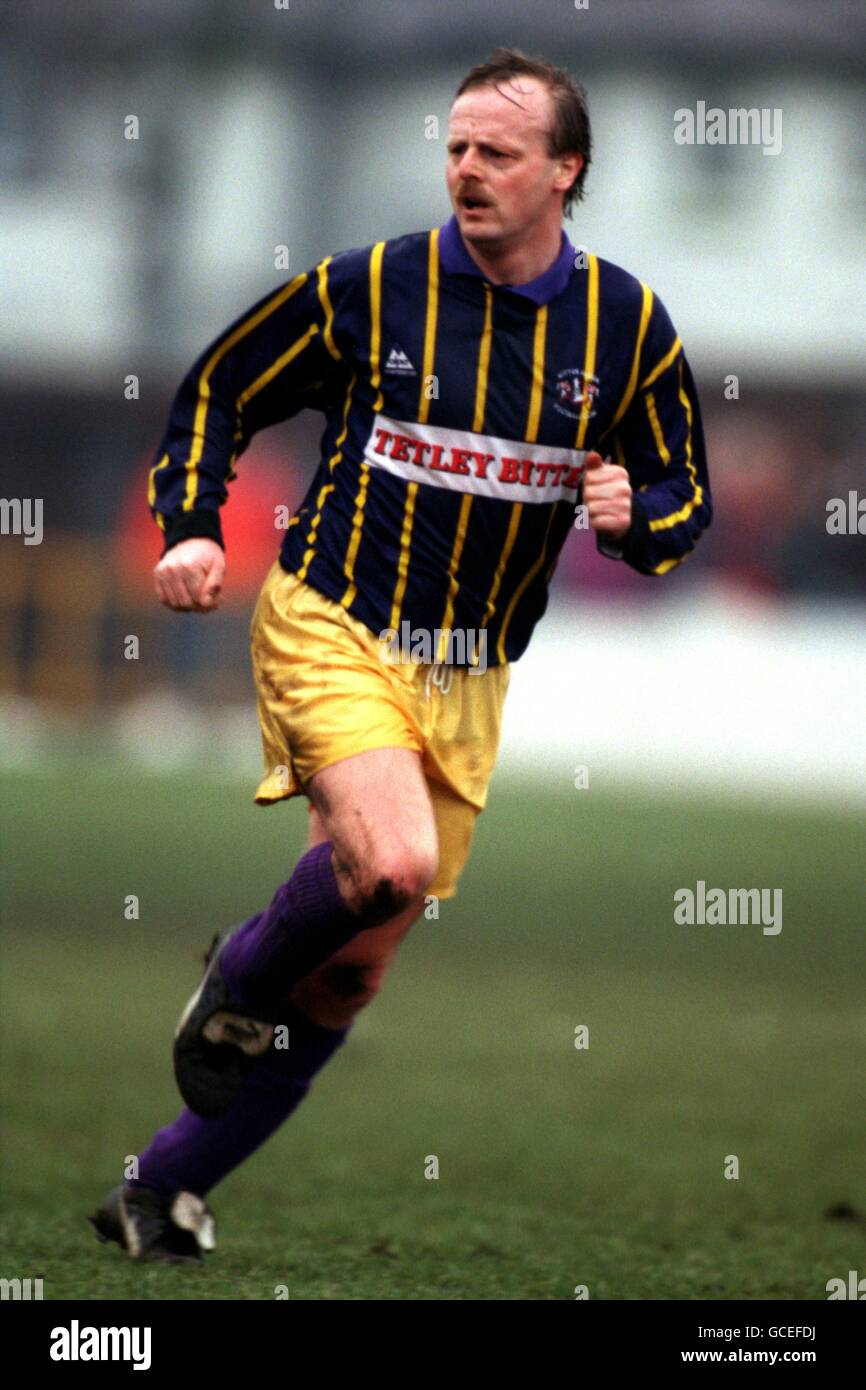 FUSSBALL. NEIL MCNAB, WITTON ALBION Stockfoto