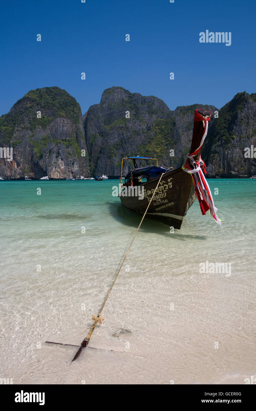 Maya Beach, Maya Bay, Drehort des Films "The Beach", Insel Kho Phi Phi Lay, Ao Nang, Krabi Provinz, Thailand Stockfoto