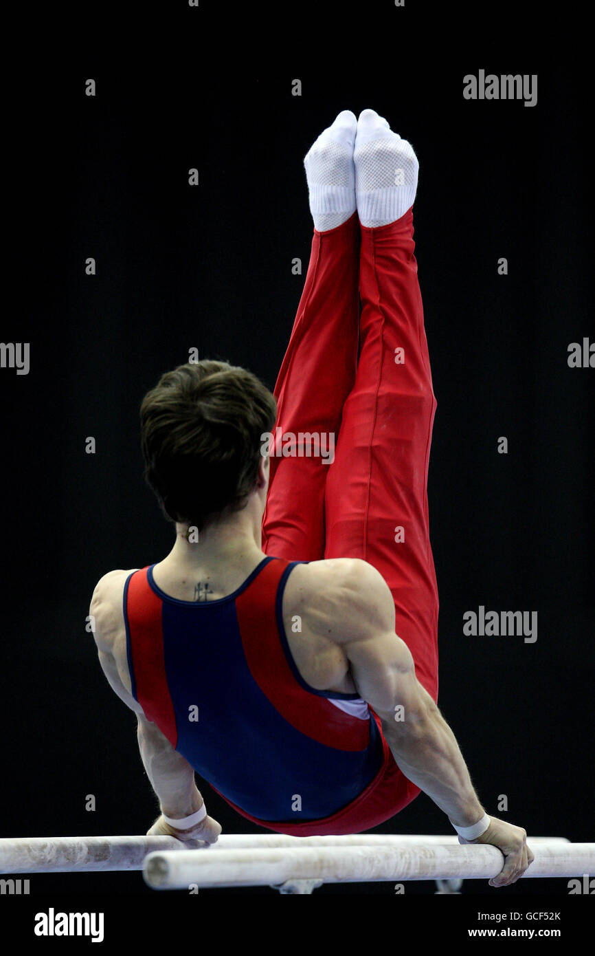 Gymnastik - Herren-Europameisterschaft 2010 - üben Tag - National Indoor  Arena Stockfotografie - Alamy