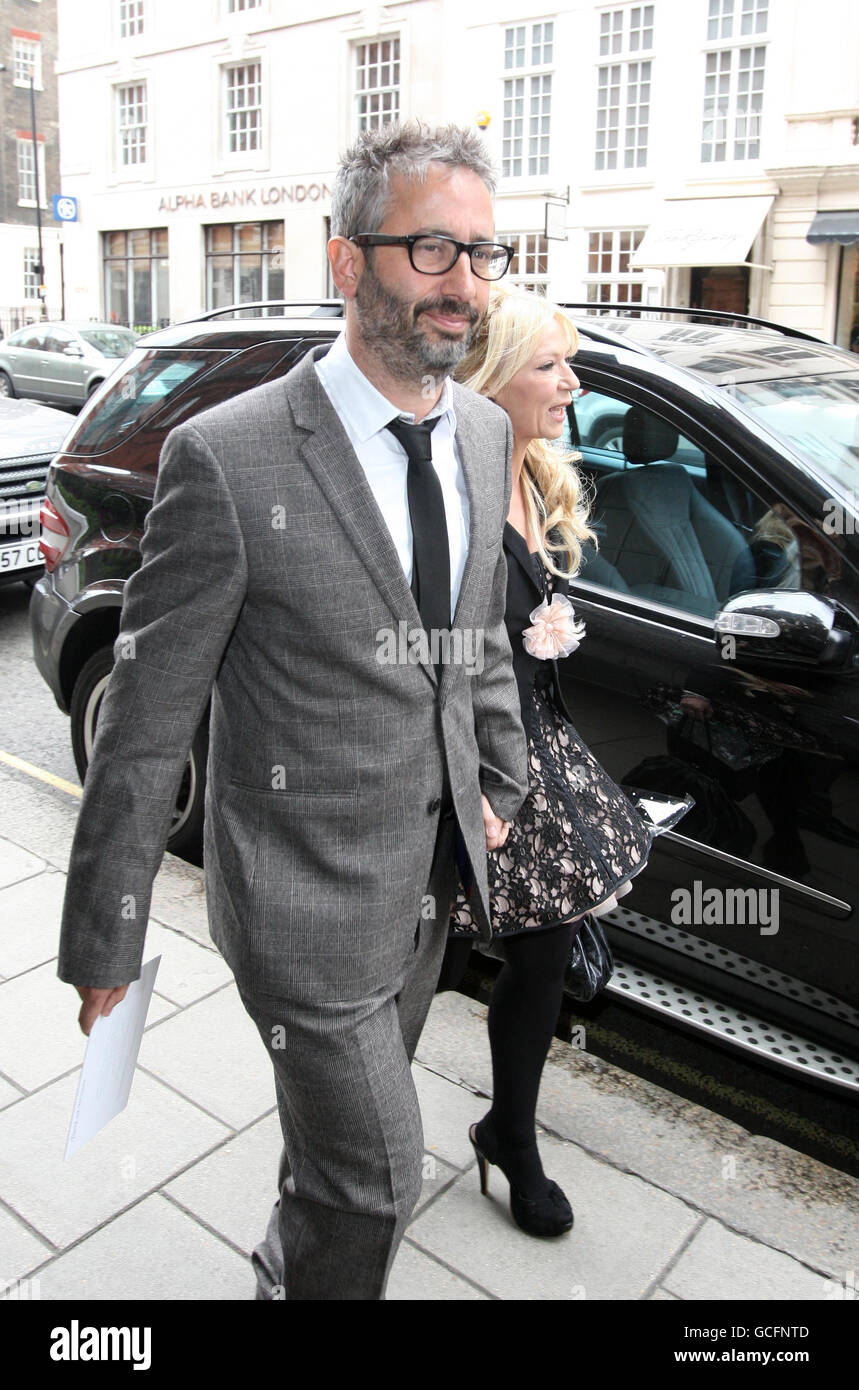 David Walliams Hochzeit mit Lara Stone Stockfoto