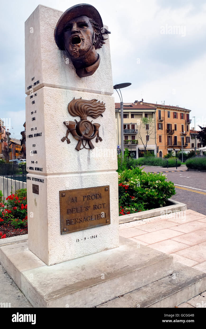 Verona, Italien. Das Denkmal der 8. Bersaglieri-Regiment. Stockfoto