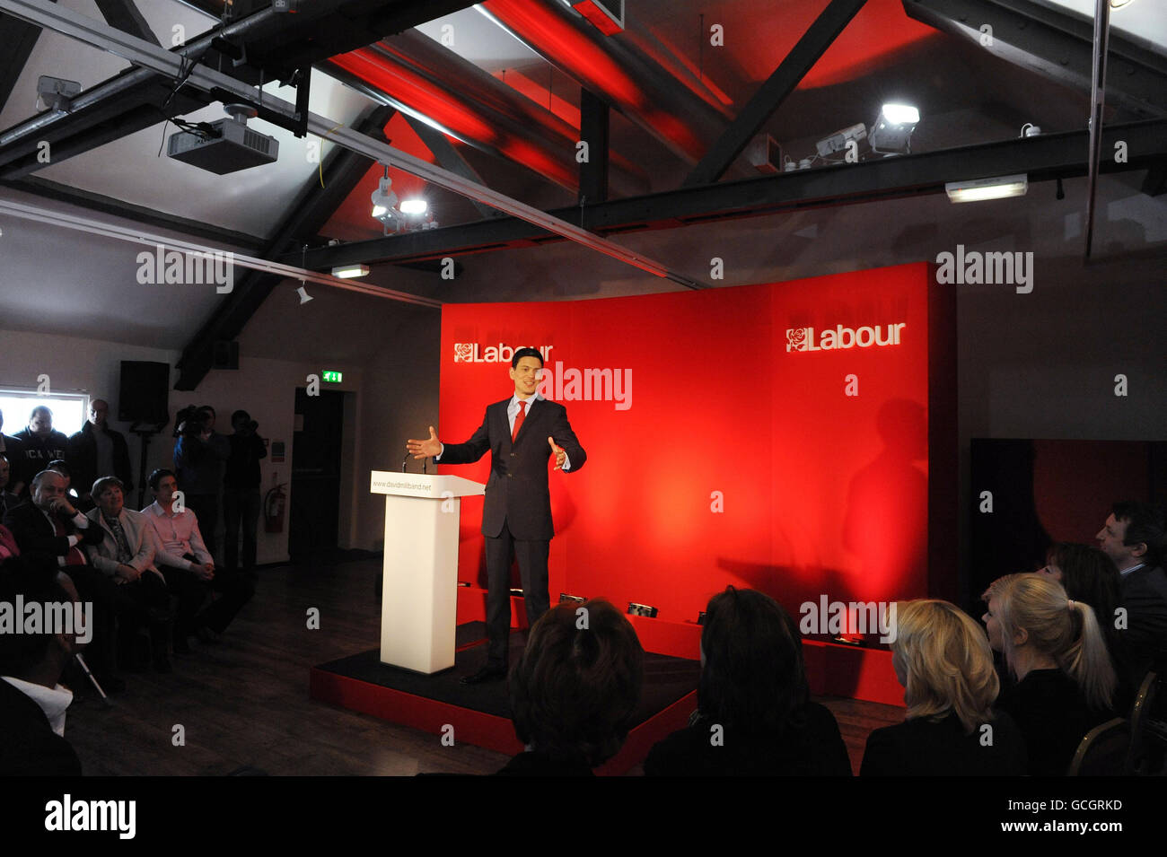 David Miliband spricht beim offiziellen Start seiner Kampagne für die Labour-Führung im Zollhaus in South Shields. Stockfoto