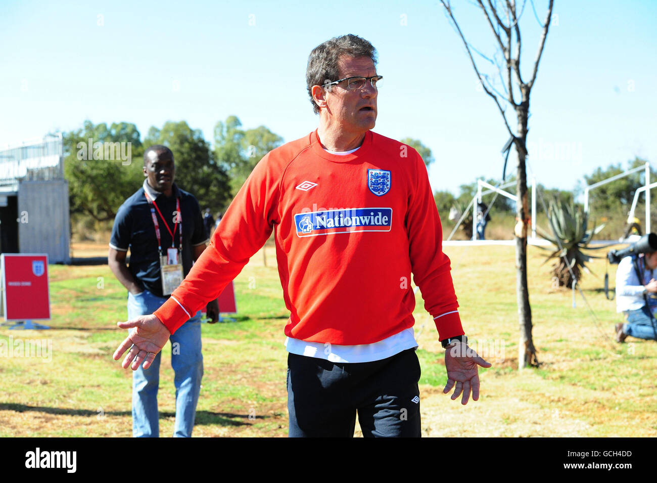 Fußball - 2010 FIFA World Cup South Africa - Gruppe C - England V USA - England-Training - Tag 2 - Royal Bafokeng Sports Complex Stockfoto