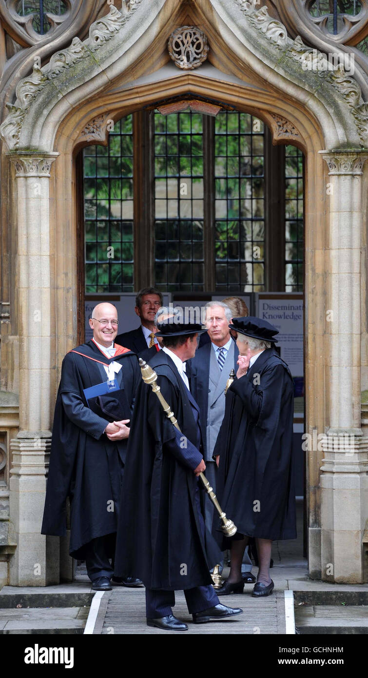 Prince Of Wales spricht in Oxford Stockfoto