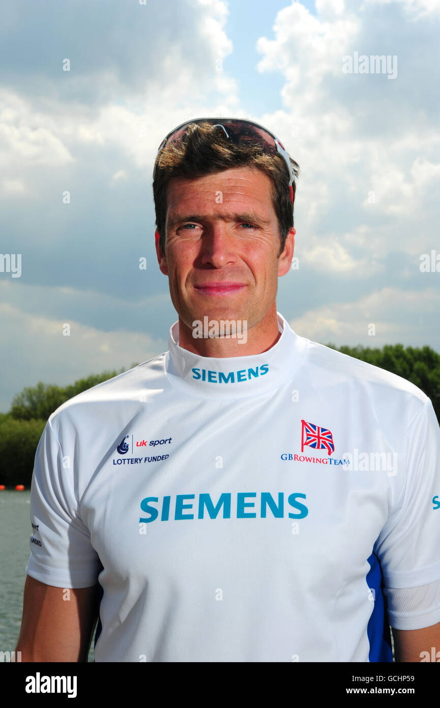 Greg Searle bei der GB Rowing Kader Ankündigung am Redgrave Pinsent Rowing Lake, Caversham. Stockfoto