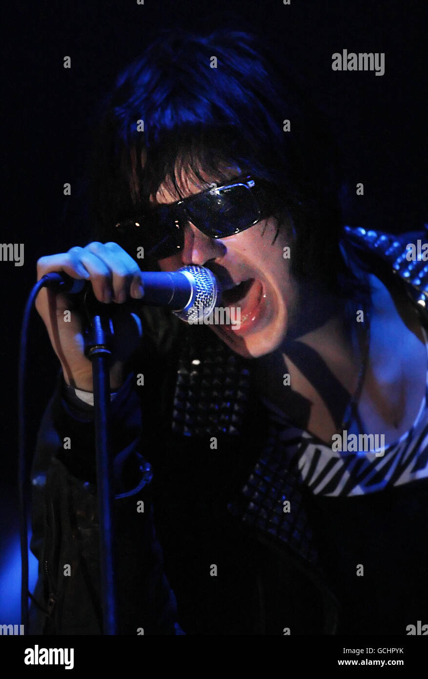 Julian Casablancas von The Strokes tritt während des RockNess Musikfestivals in der Nähe von Inverness, Schottland, auf. Stockfoto