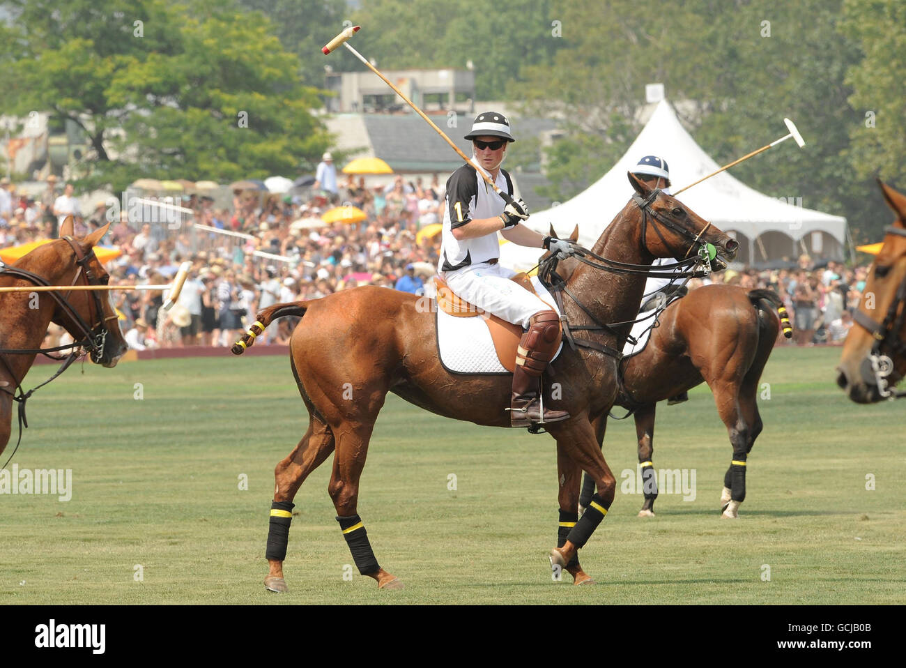 Prince Harry tritt während des 3. Jährlichen Veuve Clicquot Polo Classic auf Governors Island in New York City an. Stockfoto