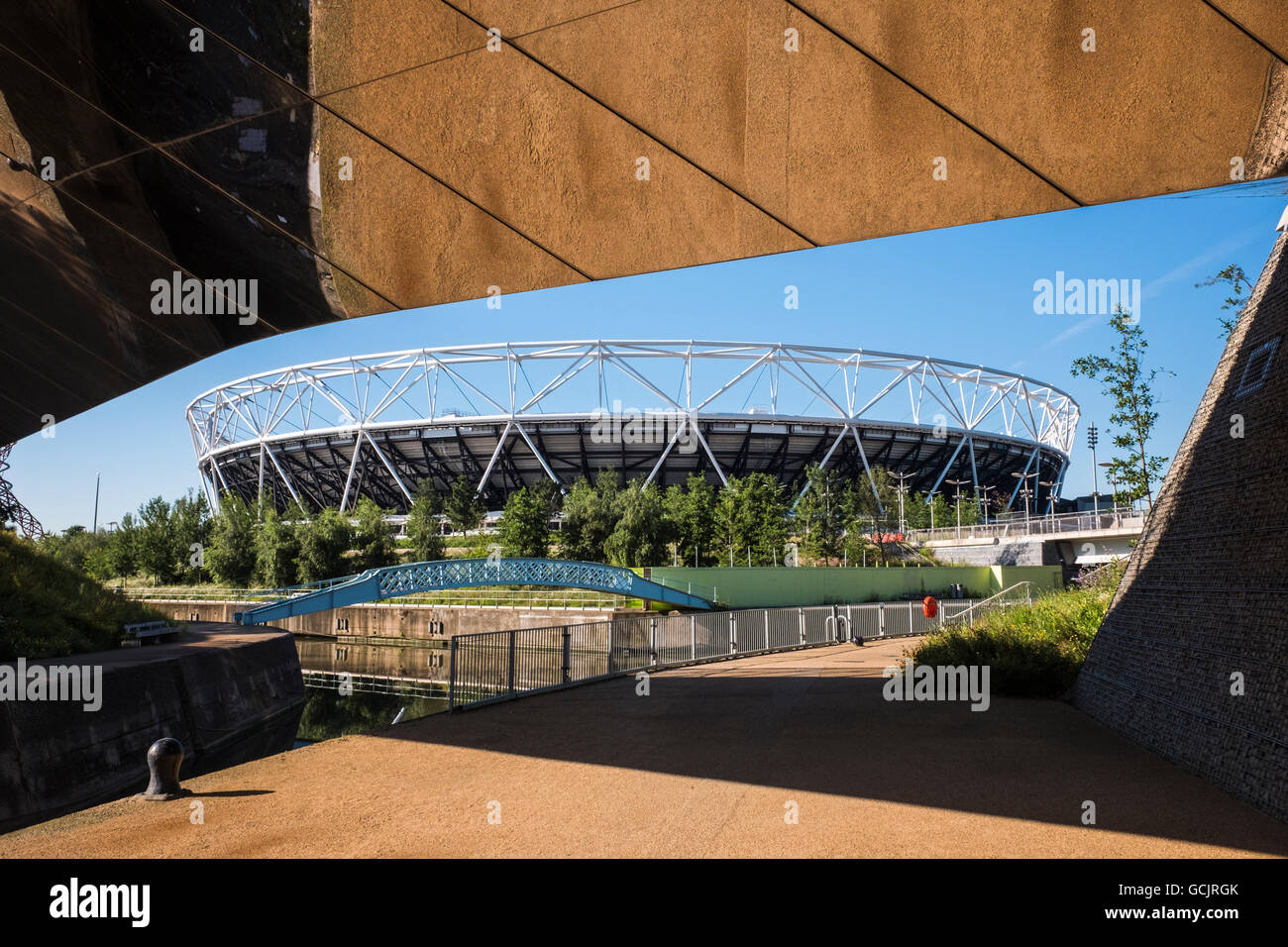 Das Stadion, Queen Elizabeth Olympic Park, Stratford, London, England, Vereinigtes Königreich Stockfoto