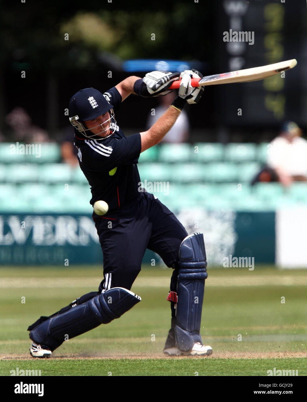 Cricket - Tour Match - England Lions gegen Indien A - New Road. Englands Ian Bell beim Tourspiel in New Road, Worcester. Stockfoto