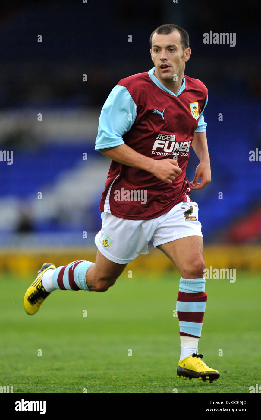 Fußball - vor der Saison freundlich - Oldham Athletic gegen Burnley - Boundary Park. Ross Wallace, Burnley Stockfoto