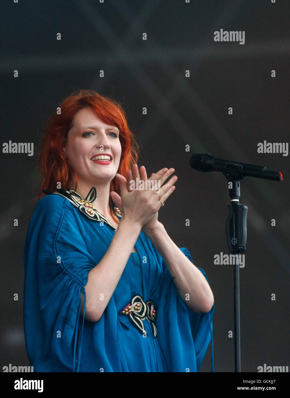 Florence and the Machine am dritten Tag des Oxegen Musikfestivals auf der Punchestown Race Course in Co Kildare, Irland. Bilddatum: Samstag, 10. Juli 2010. Bildnachweis sollte lauten: Niall Carson/PA Wire Stockfoto