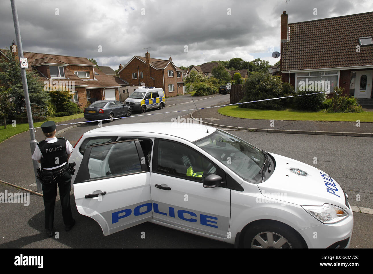Polizei scale vor dem chatsworth estate in bangor co down Fotos und