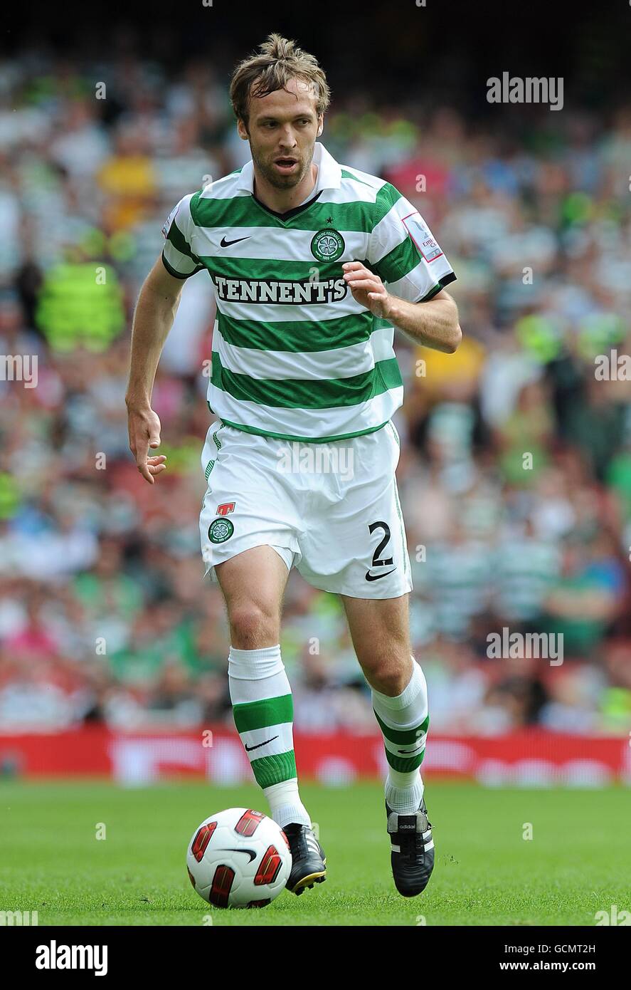 Fußball - Emirates Cup 2010 - Celtic gegen Olympique Lyonnais - Emirates Stadium. Andreas Hinkel, Keltisch Stockfoto